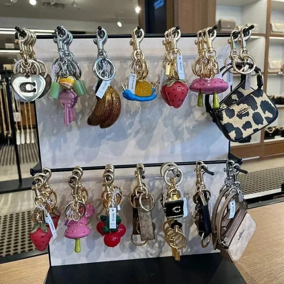 Coach key chain 91478 - Picture 6 of 6